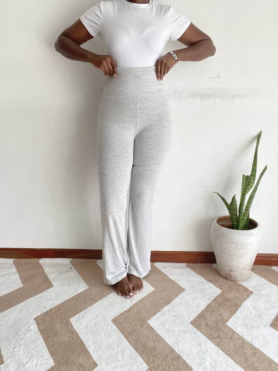 gray heather palazzo pants size 8 10 01 Gray heather straight-leg palazzo pants, front view